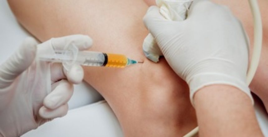 ultrasound-guided-platelet-rich-plasma-injection-knee_179755-2205